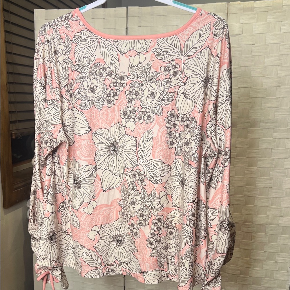 Johnny Was Active Pink/Black Floral Long-Sleeve Tee Boho Casual Blosue - Picture 5 of 8